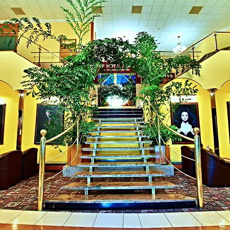 TOP HOTEL Praha Hotel 4*