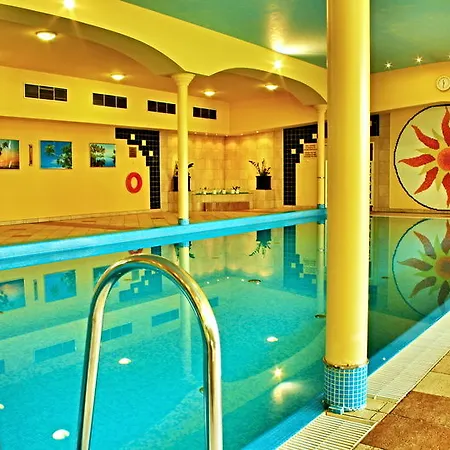 TOP HOTEL Praha 4*