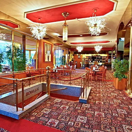 TOP HOTEL Praha Hotel 4*
