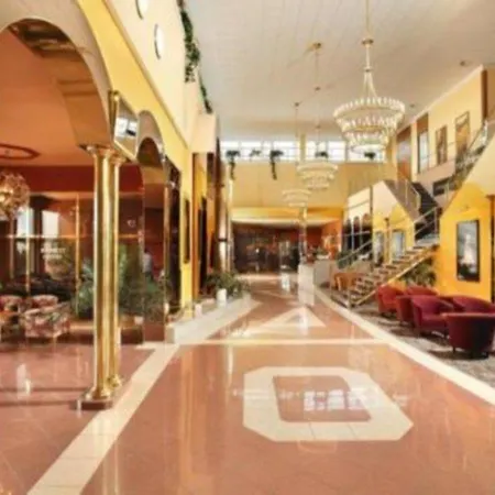 TOP HOTEL Praha Hotel 4*