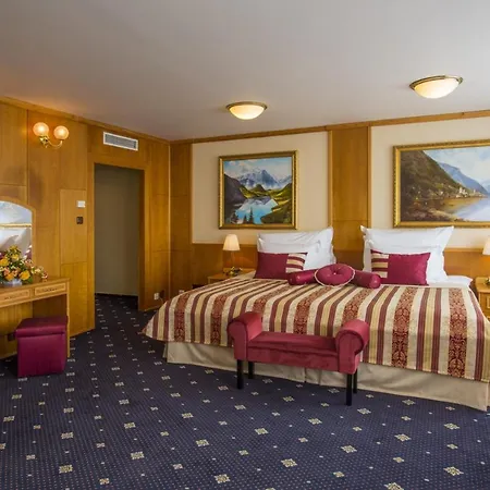 TOP HOTEL Praha Hotel 4*
