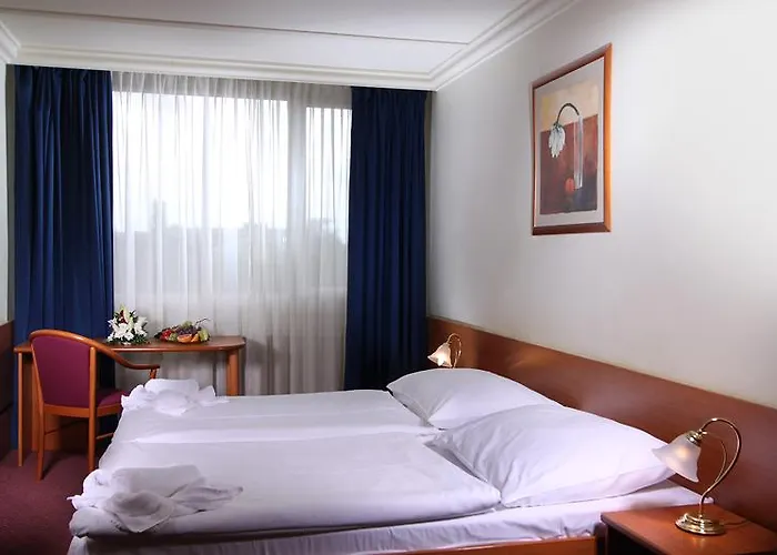 Top Hotel Praha Hotell