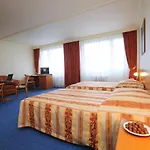 Top Hotel Praha Hotel 4*
