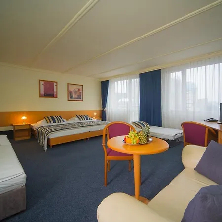 Top Hotel Praha 4* Прага